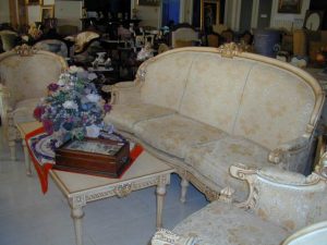 Sofa Mewah Model Eros