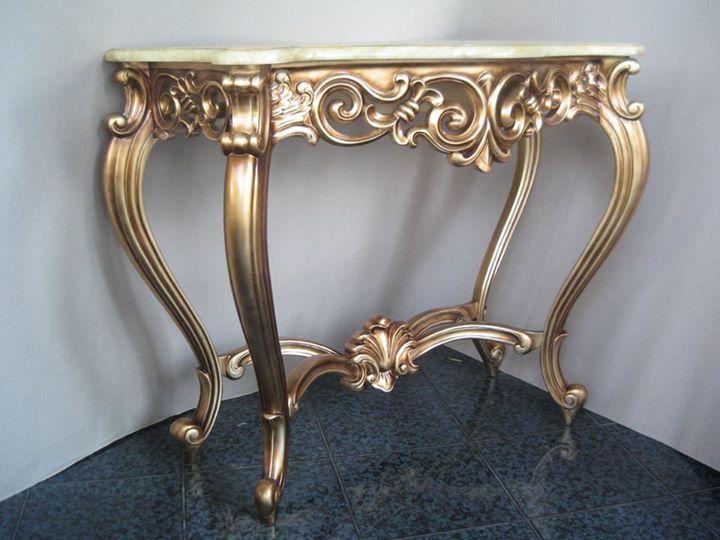 Unfinished Classic Furniture Grape carved table Indonesia 