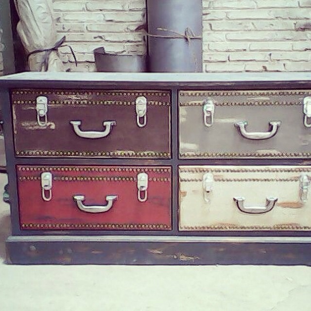 Shabby Vintage Cabinet SFC-001