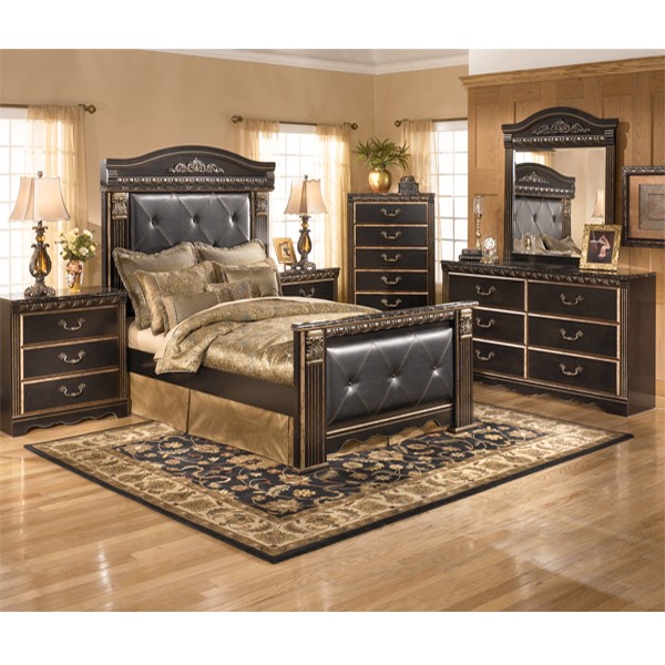 Set Kamar Tidur Klasik Ukiran – KST 006