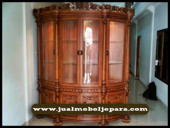 Lemari Pajangan Majapahit Pintu 4