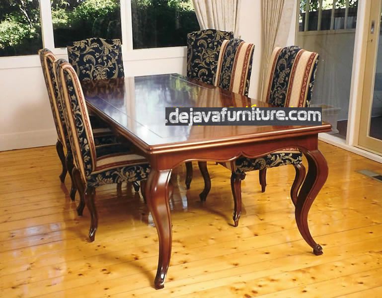 Meja Makan Motif Baru