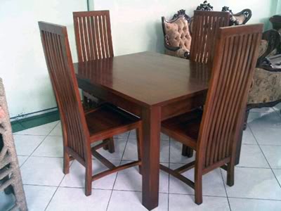 Meja makan Jati minimalis 4 Kursi