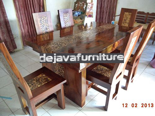 Meja Makan 6 Kursi Koin