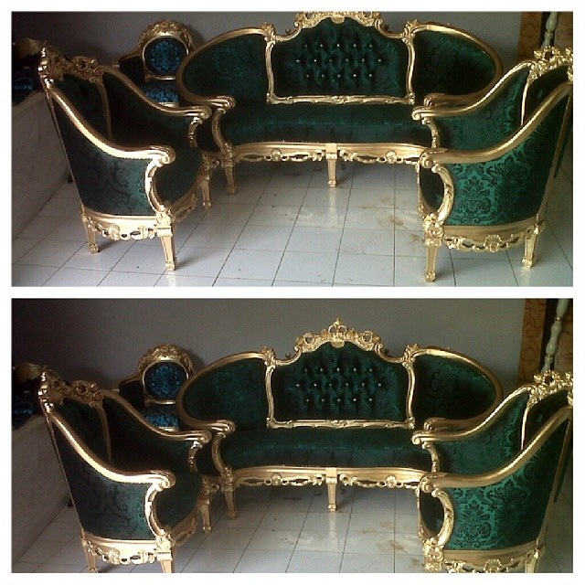 Sofa ruang tamu Model Lingkar