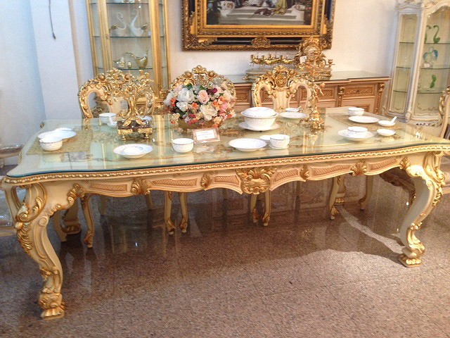 Victorian Series Chippendale