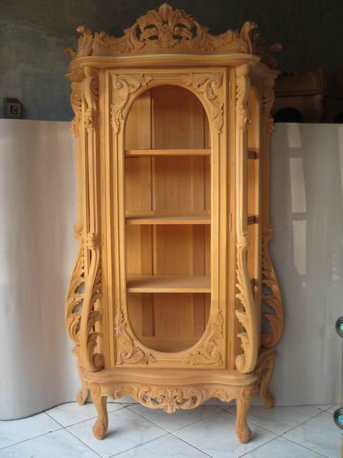 Unfinished Italian Furniture