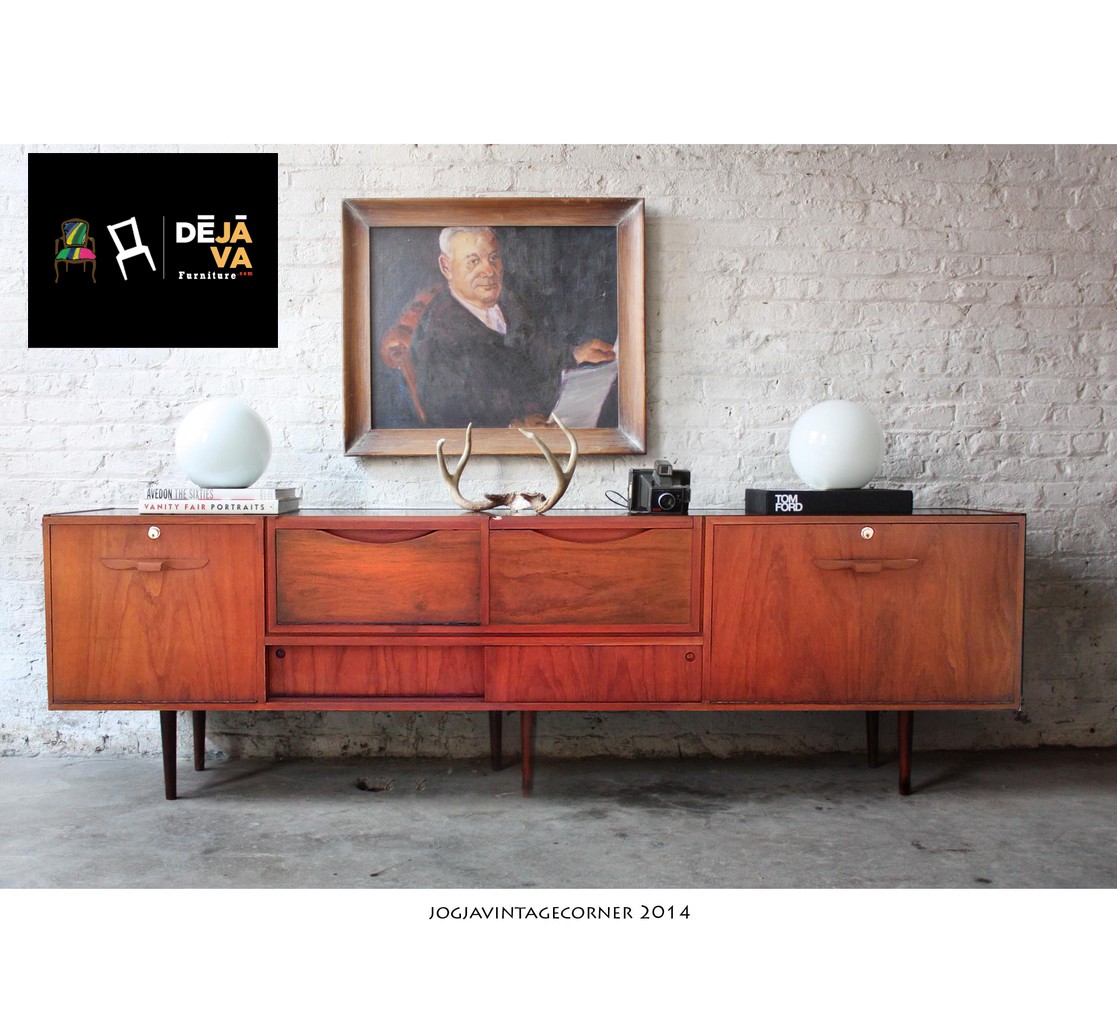 Cabinet Vintage CVT-1967