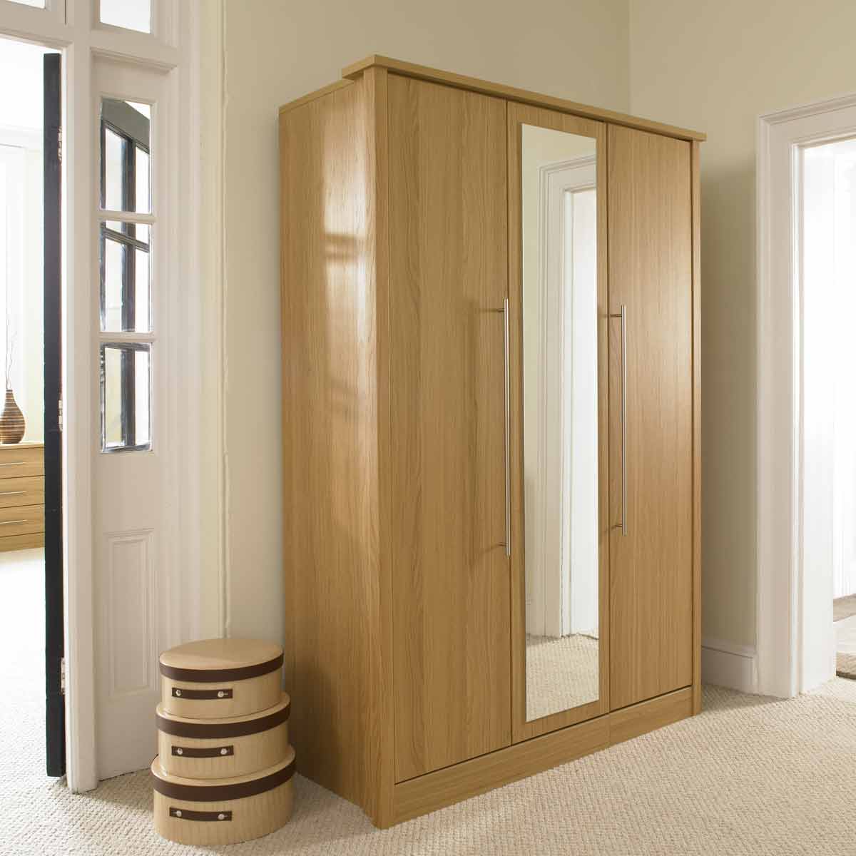 Lemari Pakaian Minimalis Jati Kode LP-023