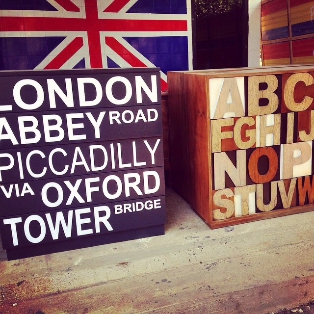 Vintage Sign Chest Drawers SVC-009